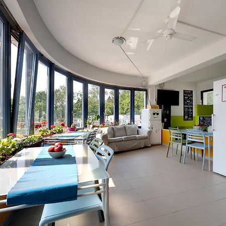 Island Hostel Budapest (Adults Only) Екстер'єр фото The "round room" at the Institute of Molecular Biology and Biophysics