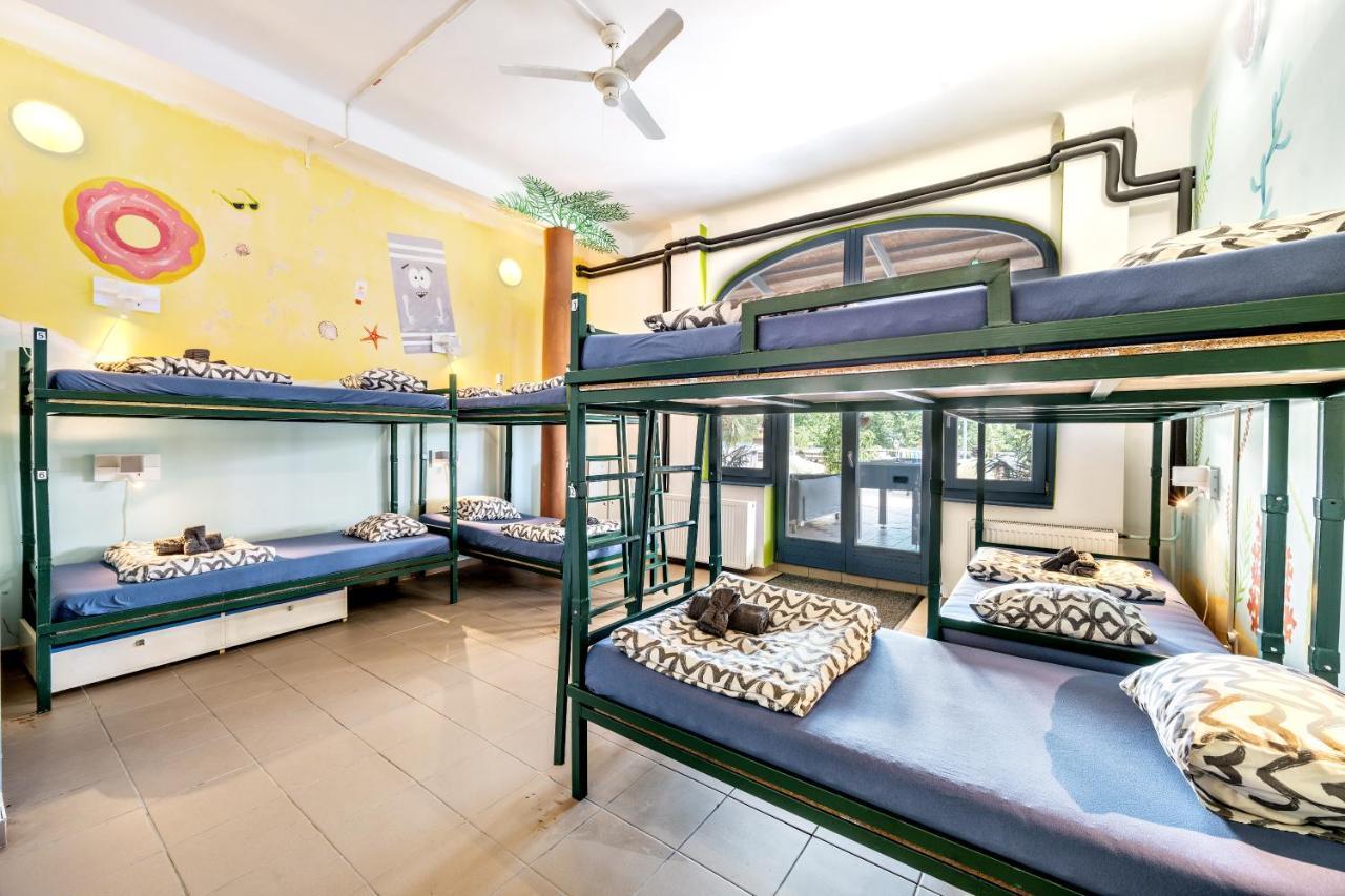Island Hostel Budapest (Adults Only) Екстер'єр фото