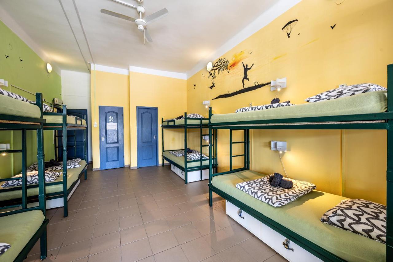 Island Hostel Budapest (Adults Only) Екстер'єр фото Hostel in Rome, Italy