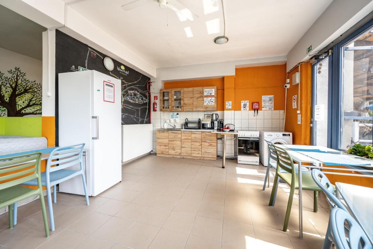 Island Hostel Budapest (Adults Only) Екстер'єр фото The kitchen of the hostel